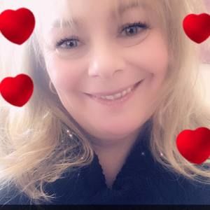 Meet your Posher, Edyth